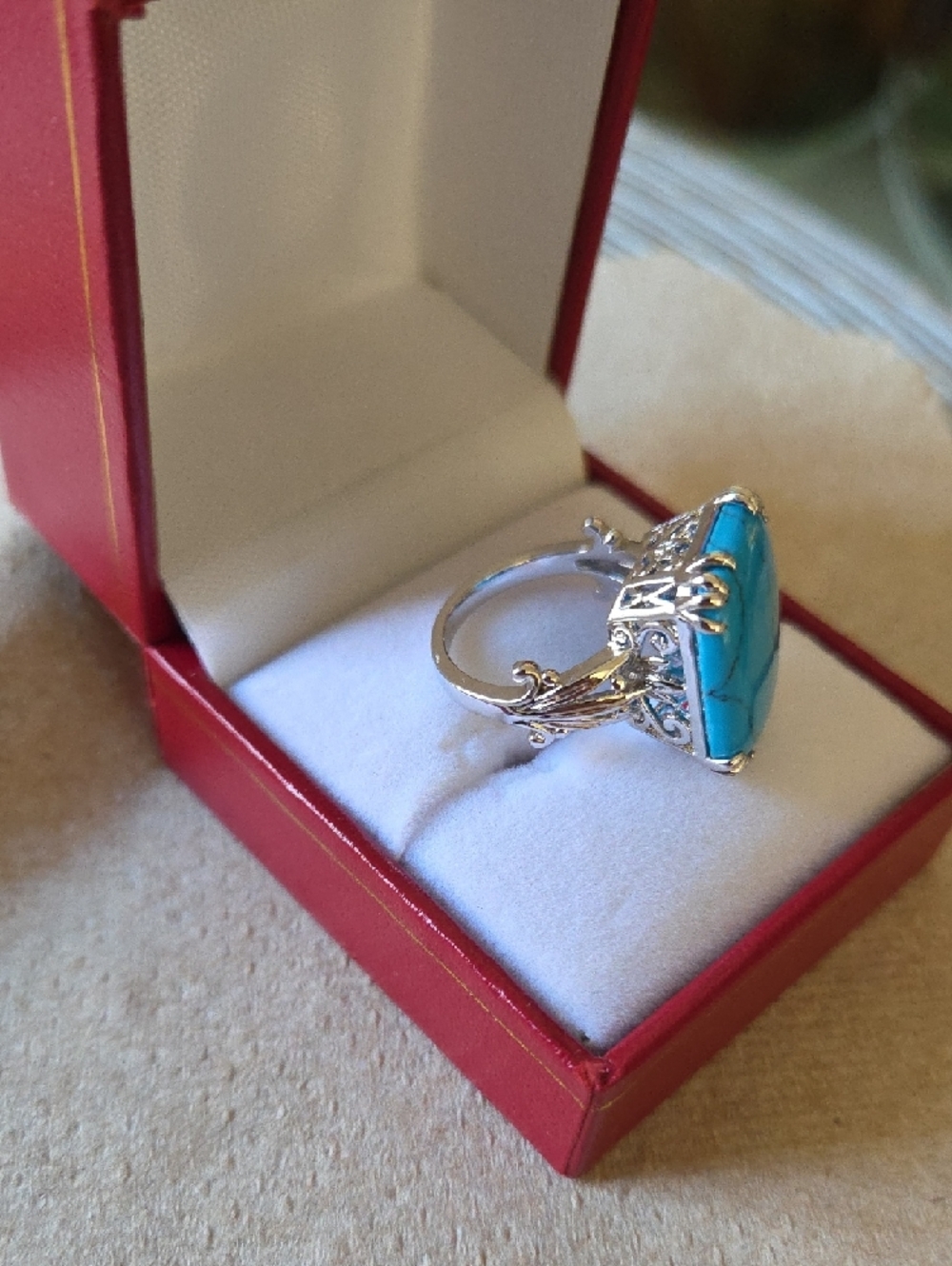 Title: Stunning Bohemian Turquoise Statement Ring – Vibrant Blue. - Picture 3 of 7